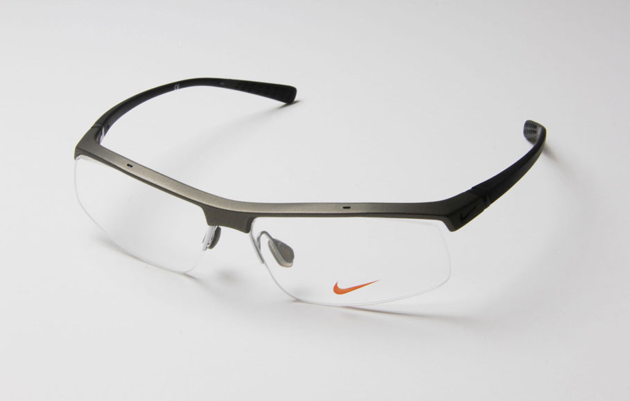 NIKE 70713-071